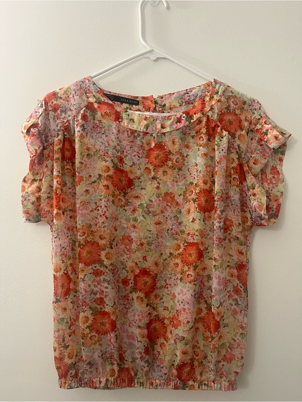 Zara Coral and Pink Floral Short-Sleeve Blouse size medium